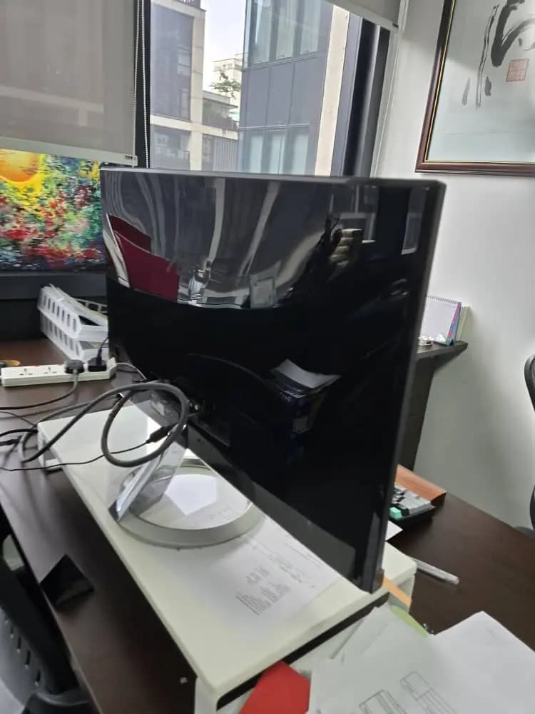 Complete Office Clearance: Printers, Monitors, TV, Copier, Freezer & More! - Thumbnail 3