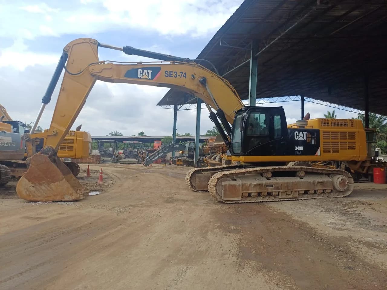 Caterpillar | Excavator | CAT349DLME | 2013 | USED | SE3-74 - Thumbnail 2