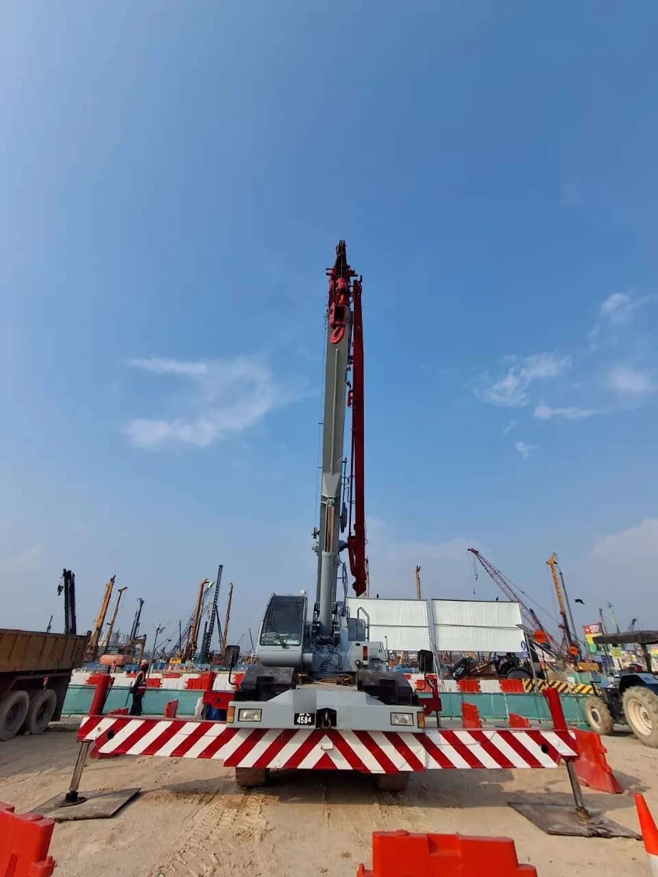 KOBELCO | Crane | RK450-2 | 2014 | Used - Image 5
