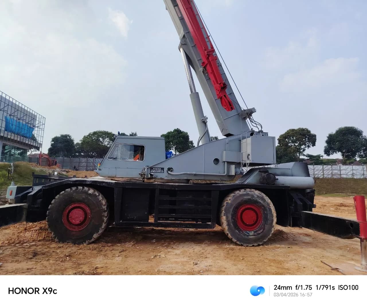 KATO | Crane | KR45H-VS | 2013 | Used | KR451-0709 - Image 1