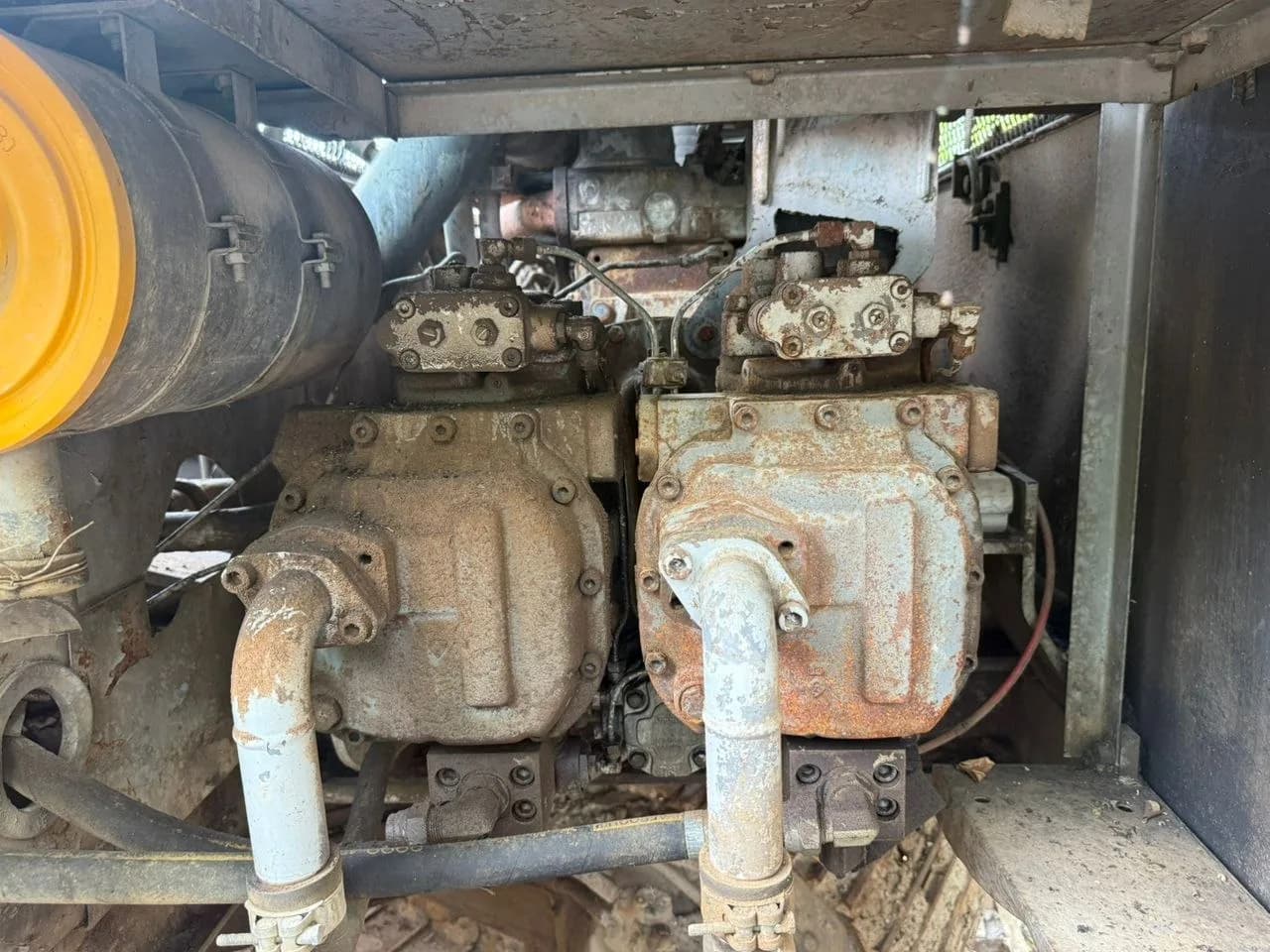 HITACHI | Excavator | UH083 | Used - Image 2