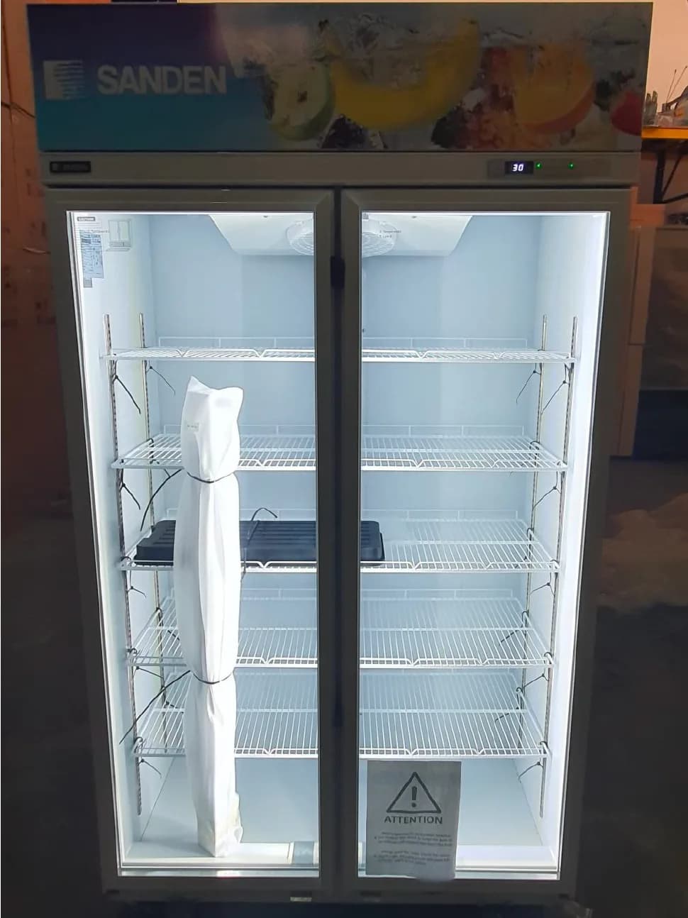 SANDEN | 2-door Glass Display Chiller | YPC-1100 | New | Price : RM 2,400 (Was RM 2,780, | 14% Savings) - Image 3