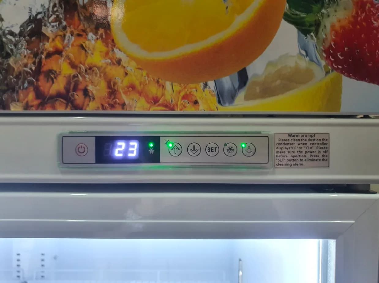 SANDEN | 2-door Glass Display Chiller | YPC-1100 | New | Price : RM 2,400 (Was RM 2,780, | 14% Savings) - Image 8