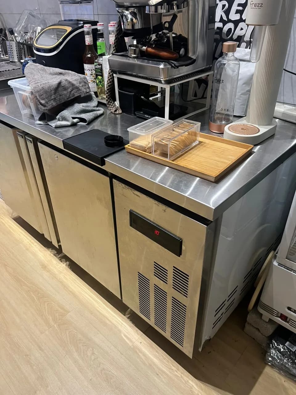 Table-Top Counter Chiller | Chine OEM Brand | Used - Image 4