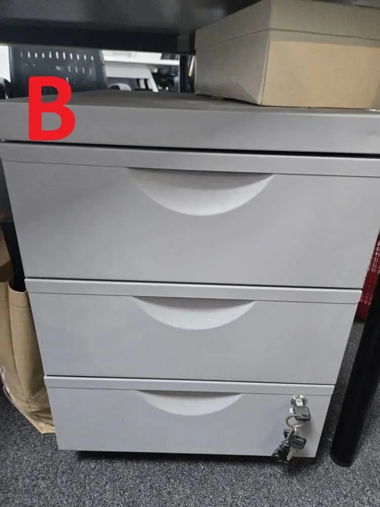 Complete Office Clearance: Desks, Chairs, Shelving, Appliances & More Part B - Thumbnail 7