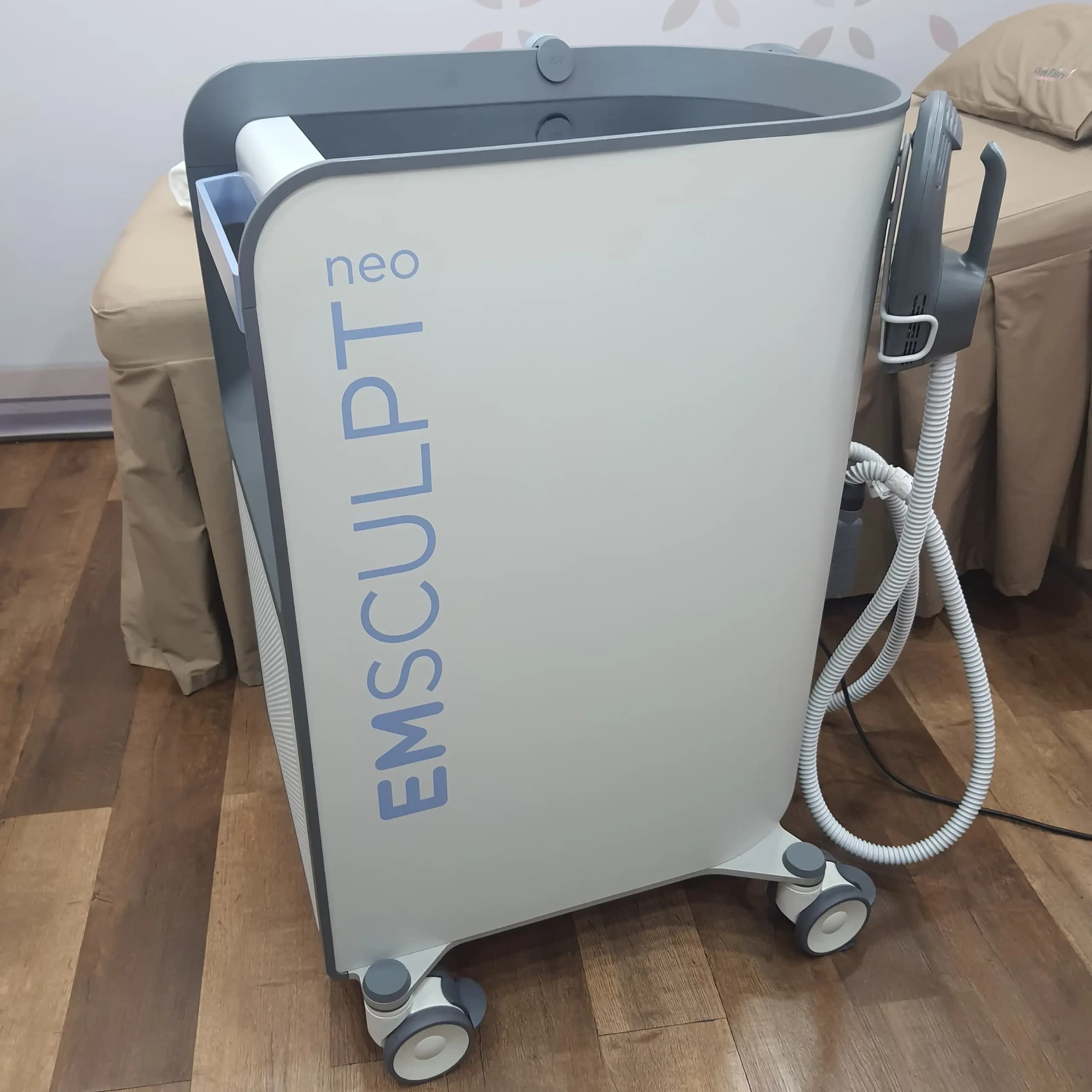 BTL Emsculpt Neo & Applicators | Pre-Loved Body Contouring & Muscle Toning Machine | Kuala Lumpur - Image 2