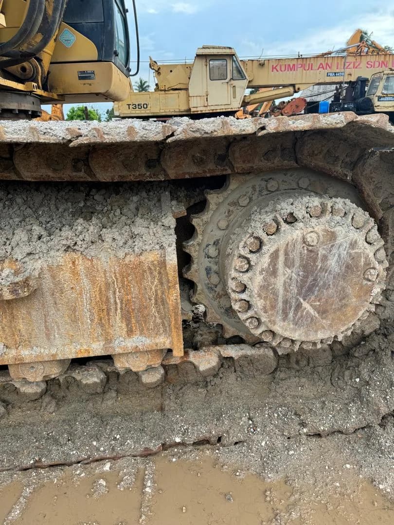 Caterpillar | Excavator | 330D | CAT0330DPNBD00551 | Heavy-duty construction equipment - Image 15