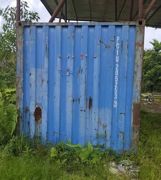 PIL Shipping Container 20ft PCIU 205253 | A52 | Used, Weathered