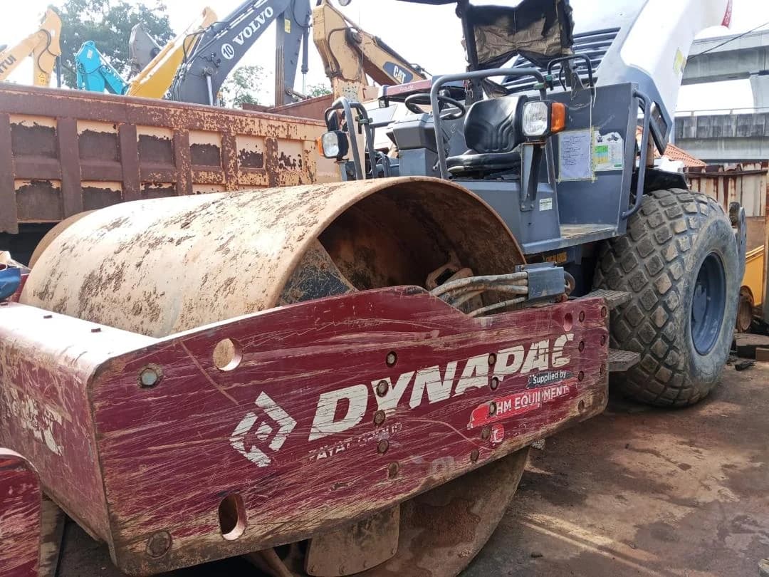 Dynapac | Compactor | CA30D | 2021 | Used | CP85 - Under Repair - Image 1