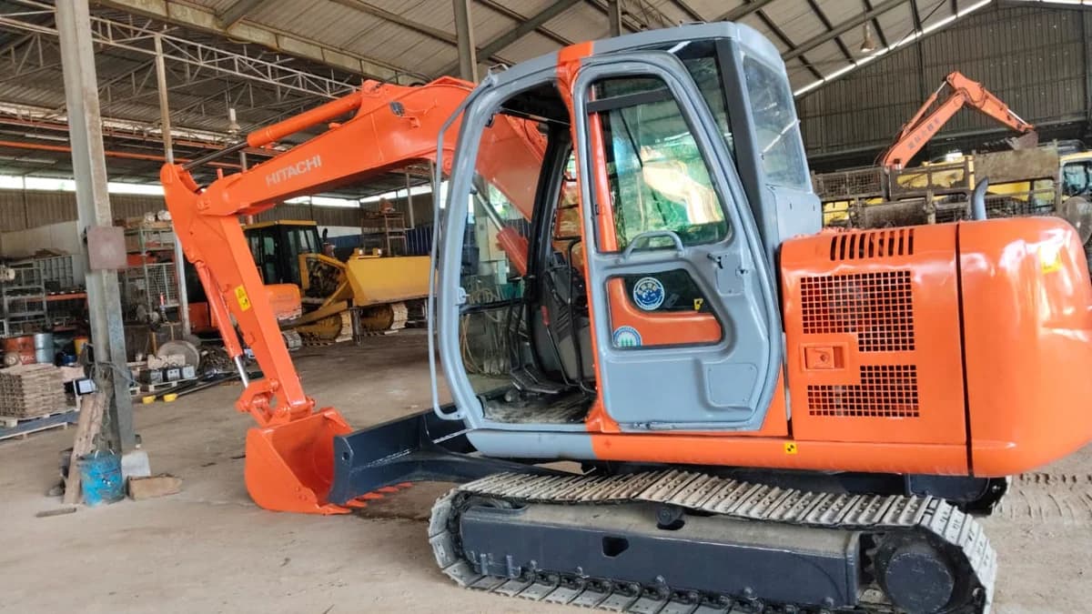 Hitachi | Excavator | ZX60 | Used --> Refurbished - Image 7