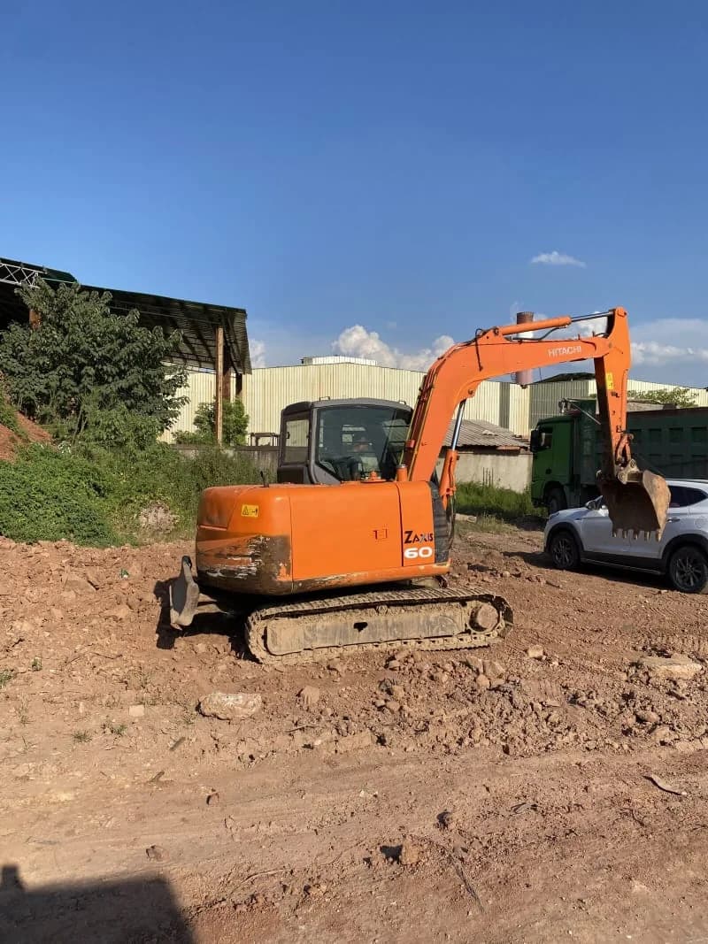 Hitachi | Excavator | ZX60 | Used -- Unfurbished - Image 4