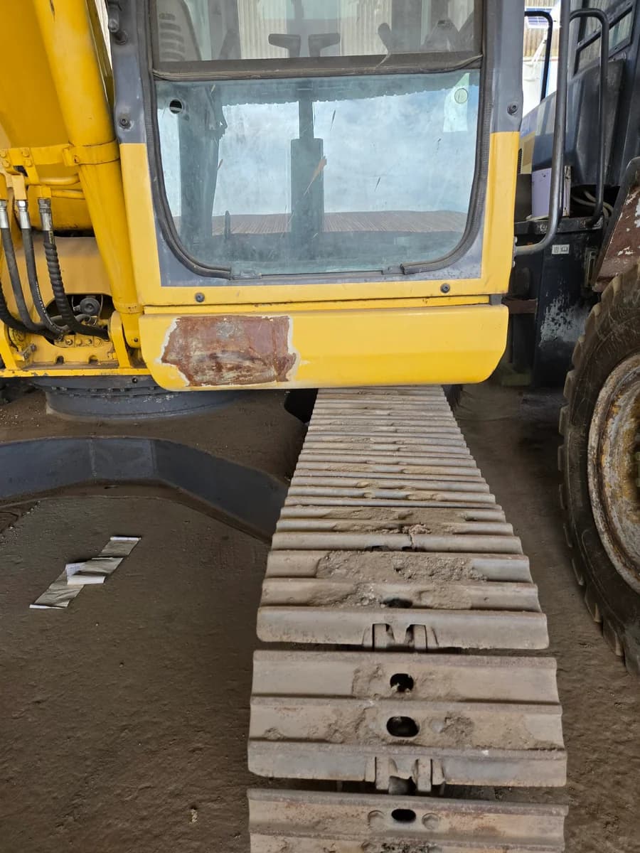 Komatsu | Excavator | PC200-8 | Used | Unregistered Singapore - Image 7