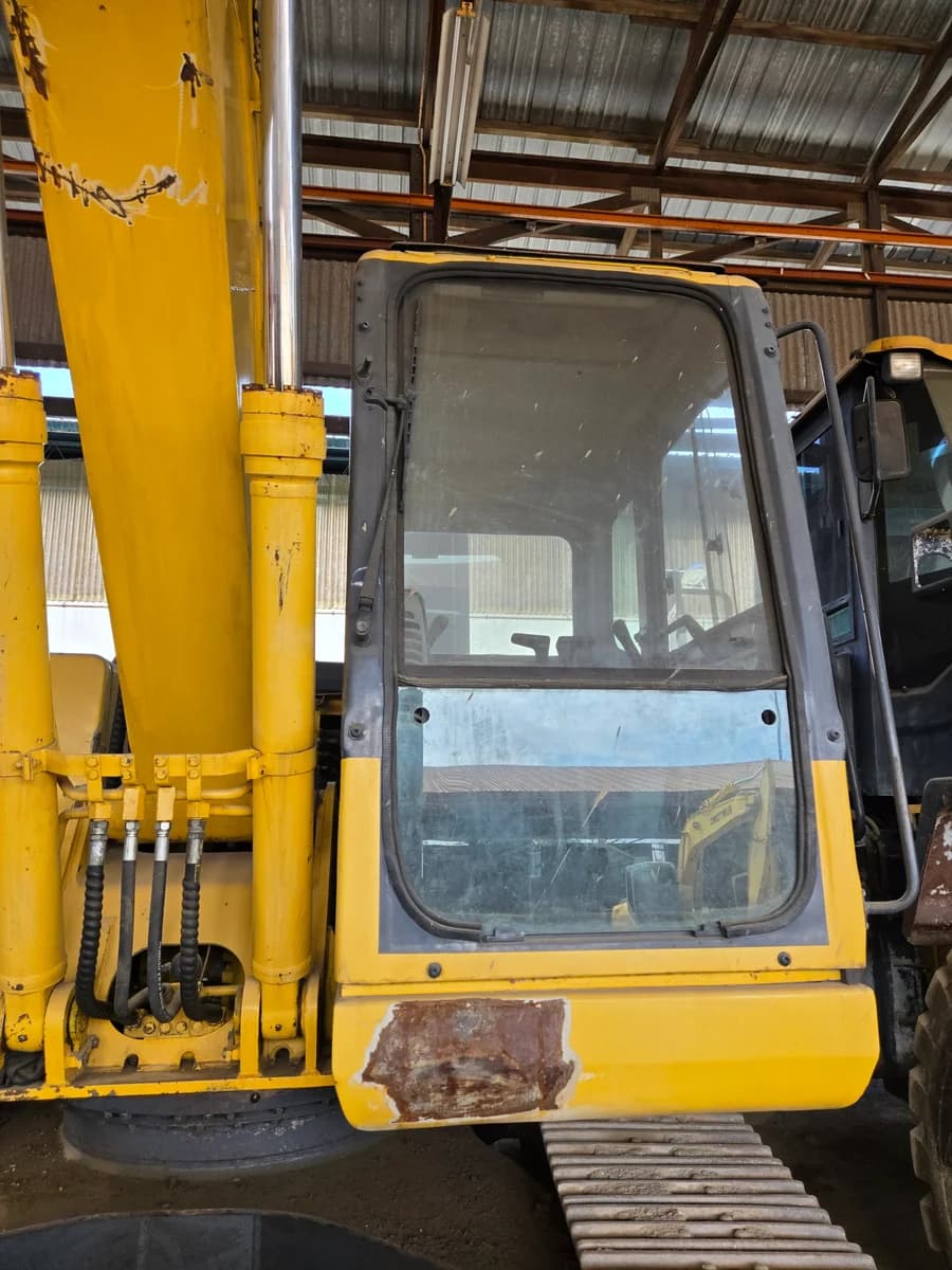 Komatsu | Excavator | PC200-8 | USED | Unregistered Singapore - Image 9