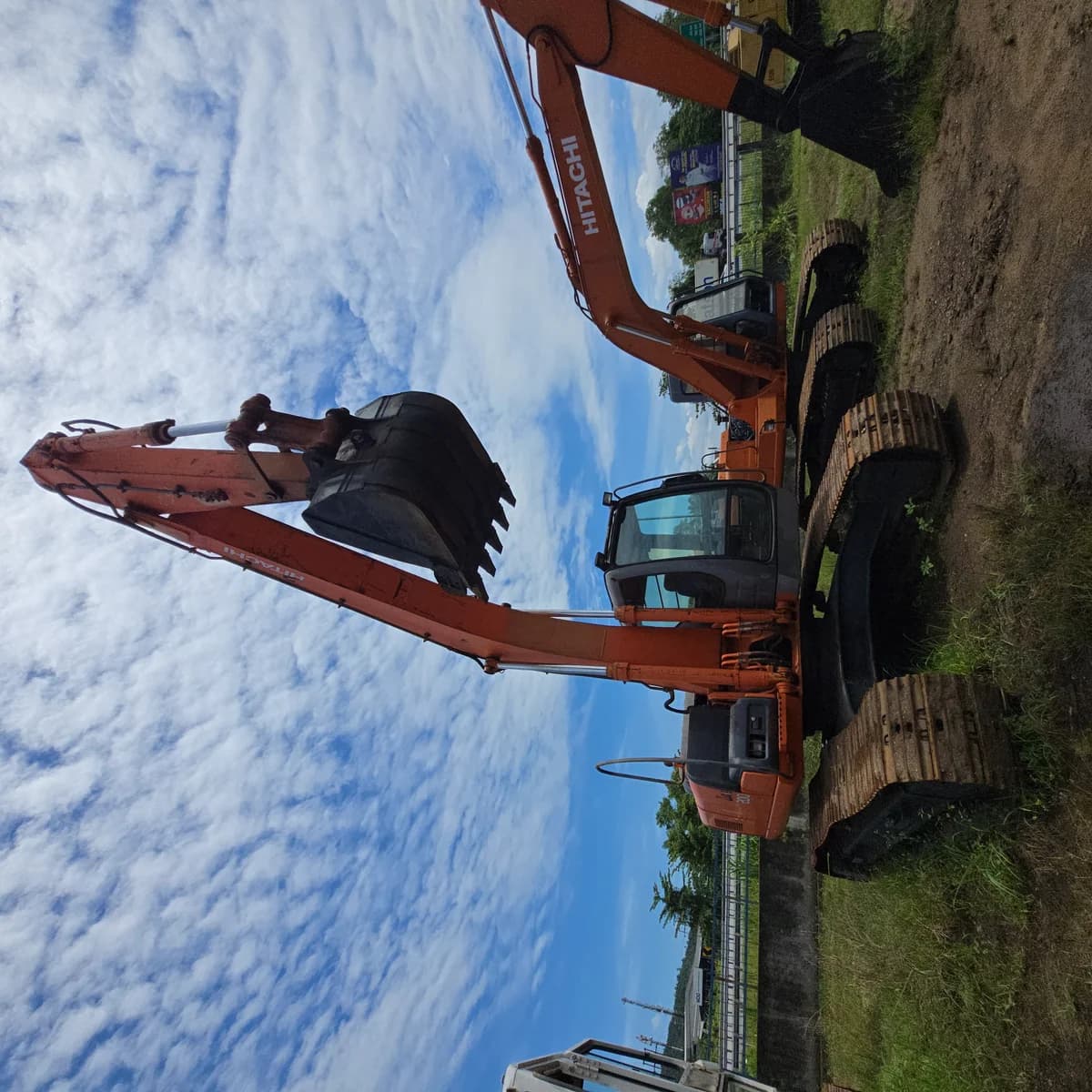 Hitachi | Excavator | ZX200LC | 2015/2022 | Used - Image 3