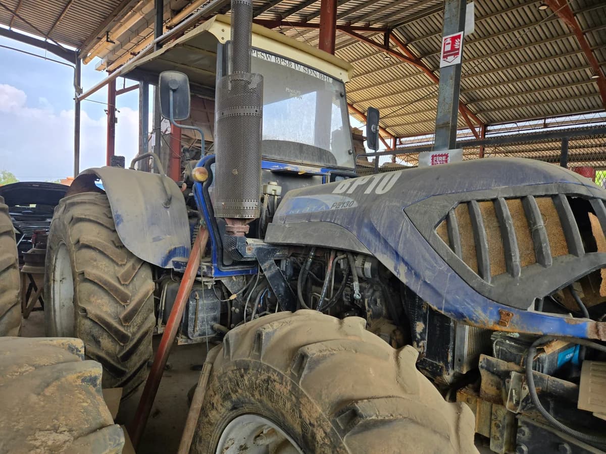 Kinta | Tractor 4WD | PE130 | 2017 | Used | BP10 - Gearbox Reverse Gear Noisy - Image 7