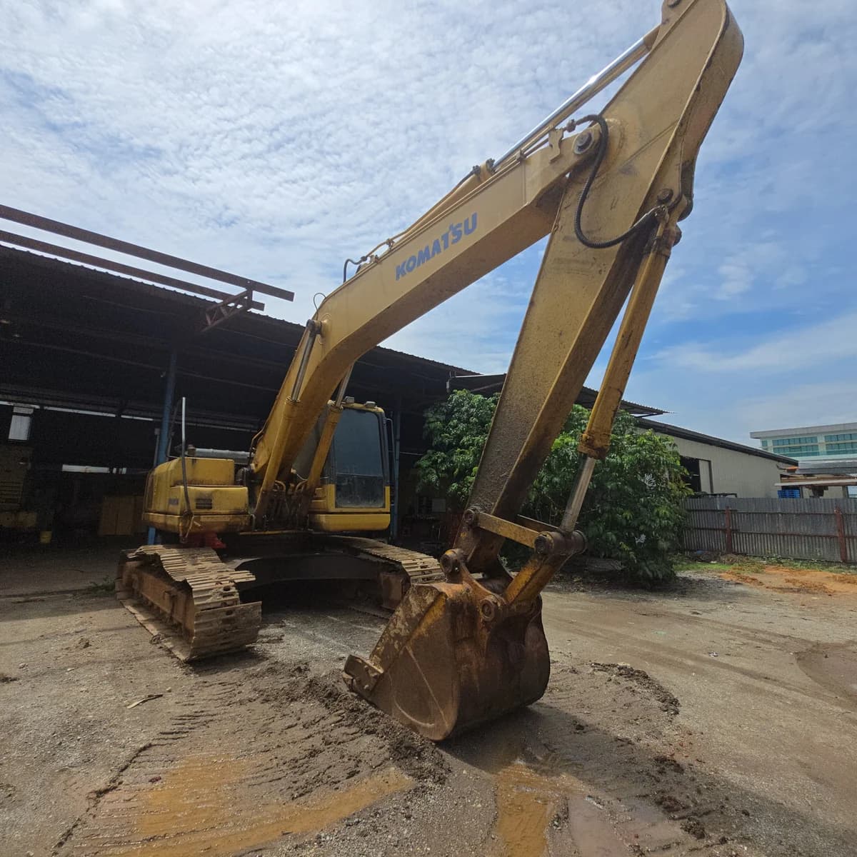 Komatsu | Excavator | PC200-8 | Used | Unregistered Singapore - Image 11