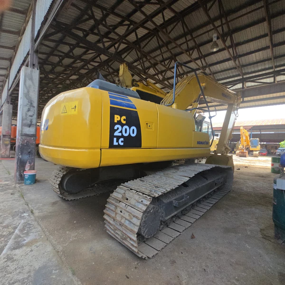Komatsu | Excavator | PC200-8 | Used | Unregistered Singapore - Image 5
