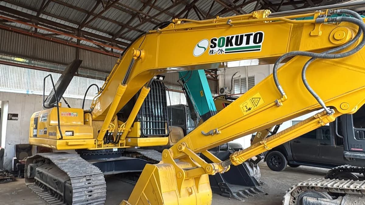 KOMATSU | Excavator | PC 200 | Used | Unregistered China - Image 1