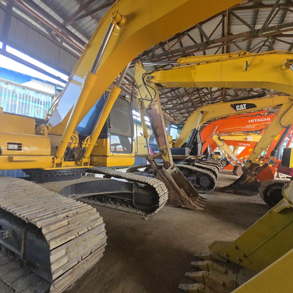 Komatsu Excavator PC200.8 | Used Hydraulic Excavator - Image 13