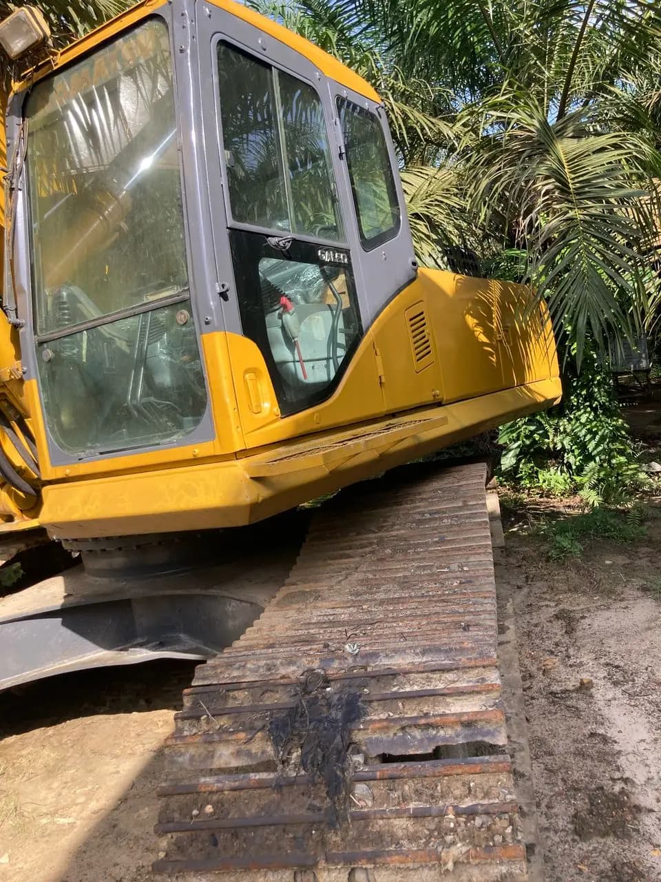 Komatsu PC300LC‐7L 2012 – Heavy‐Duty Excavator - Image 3