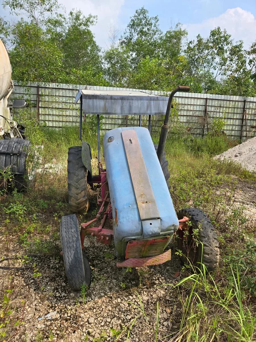 Massey Ferguson | Tractor | 1961 | Used - Image 13