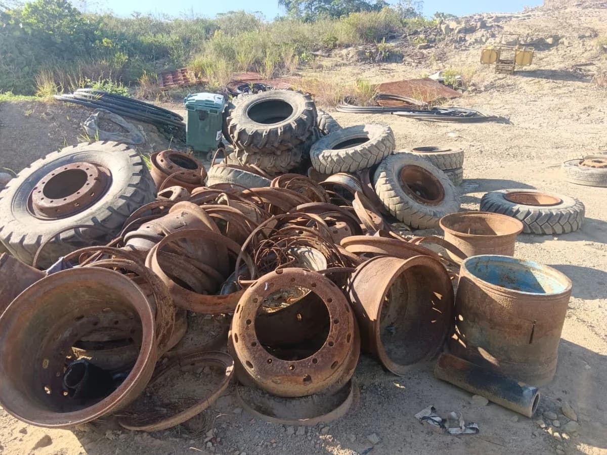 Used Industrial Machinery Parts Scrap | Rusted Springs, Axles, Hubs Collection - Image 1