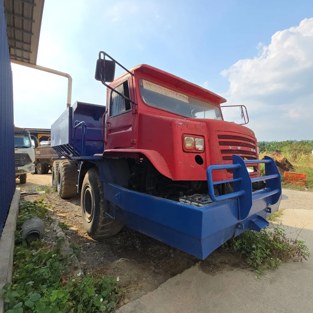 Nissan | Water Truck | Used | WT12