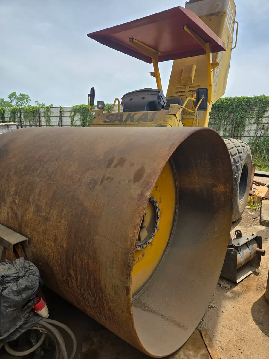 Sakai | Compactor | SV520D | 2017 | used | CP47 -- Engine & GearBox Failure, Sold As-Is, Need Repair, Full Spare Parts Provided - Image 19