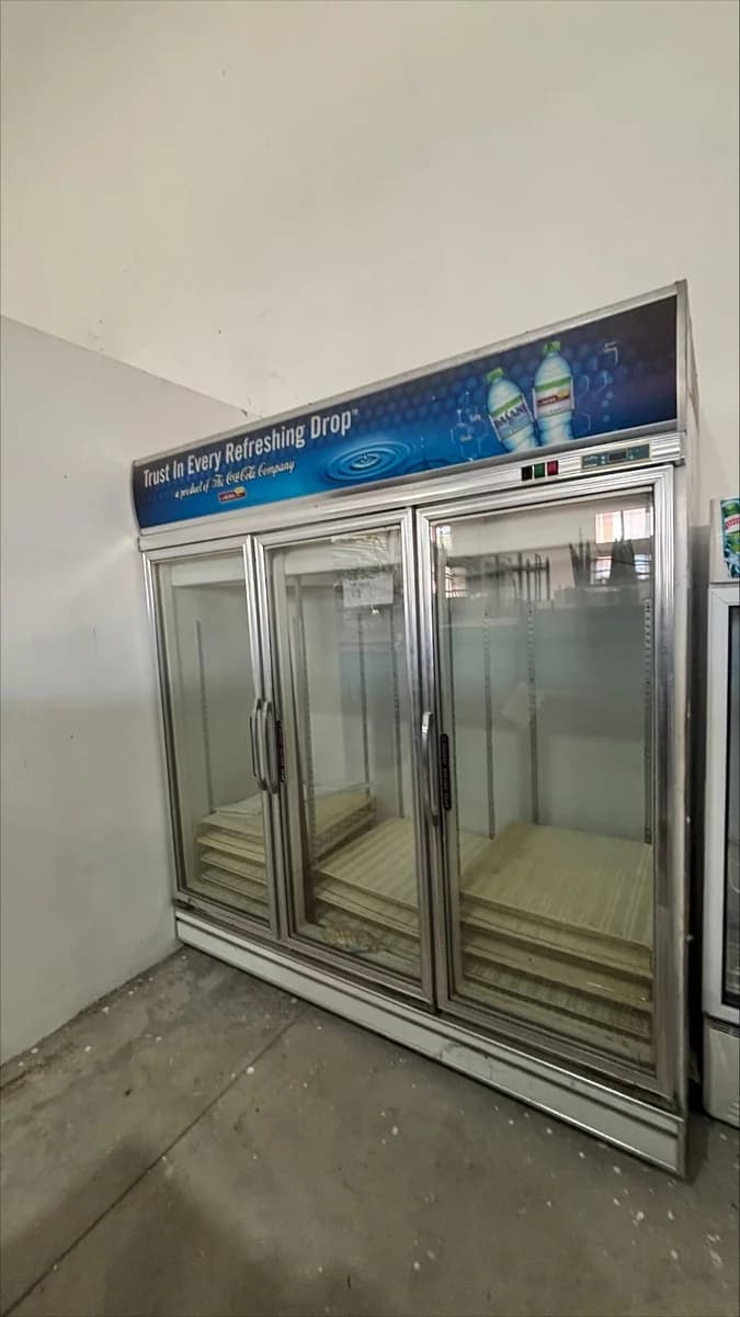 Sanden | Commercial Refrigerator | Used -- Not Functional