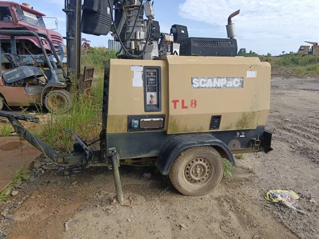 SCANPAC Light Tower TL8 | Portable Lighting Solution - Image 1