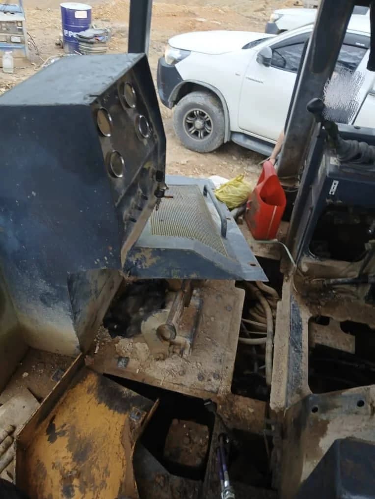 Shantui | Bulldozer | SD16TF | 2016 | Used | BD54 -- Under repair steering and flame - Image 8
