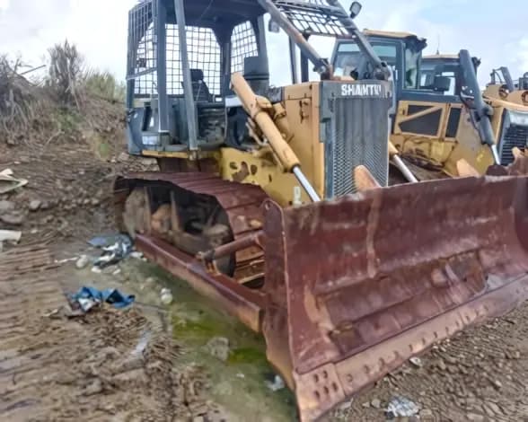2017 Shantui SD16TF Forest Bulldozer | BD58 - Image 4