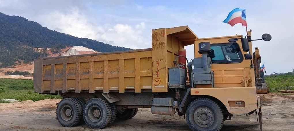 Sinotruck | Dump Truck | ZZ325 | 2017 | Used | AM119 - Image 7