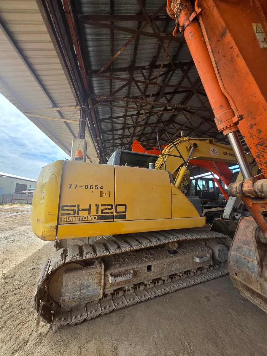 Sumitomo | Excavator | SH120-5 | Used | unregistered Japan - Image 1