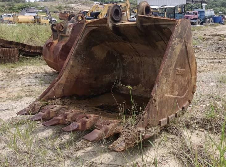 Volvo Excavator Bucket EC480DL Code 07 | Heavy Duty Used - Image 1