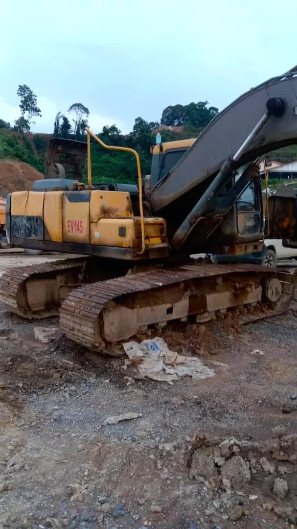 USED | Volvo EC210D 2016 Excavator | EV145