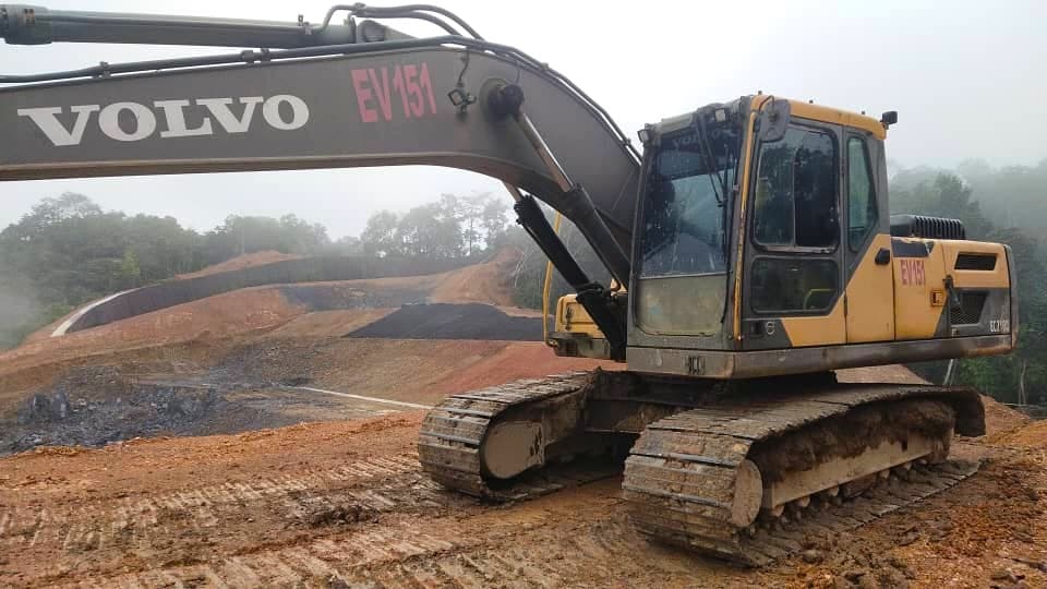 USED | Volvo EC210D 2017 Excavator | EV151 - Image 3