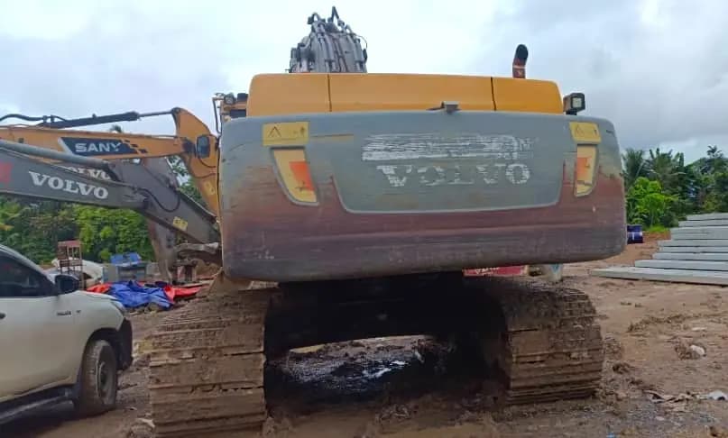 USED | Volvo EC480DL 2014 Excavator – High-Powered | EV119 - Image 4