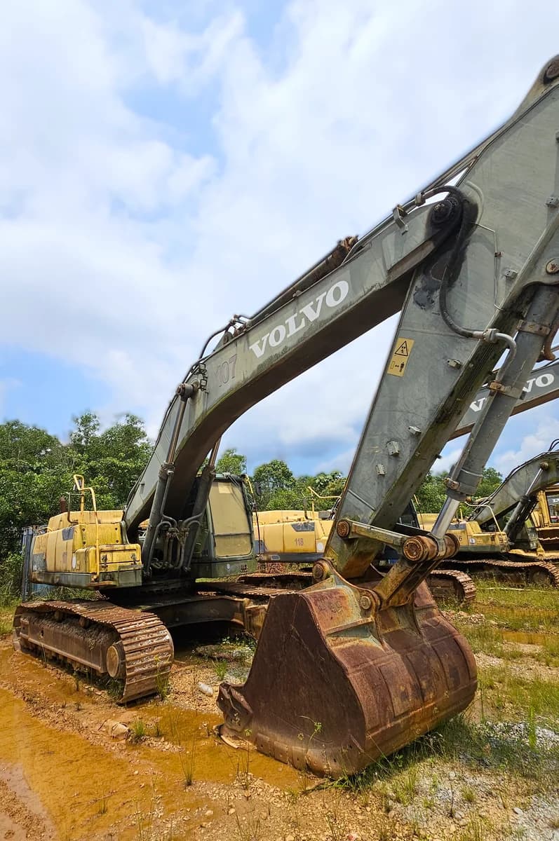 Volvo Excavator EC480DL EV107 | Used Heavy Equipment - Image 1