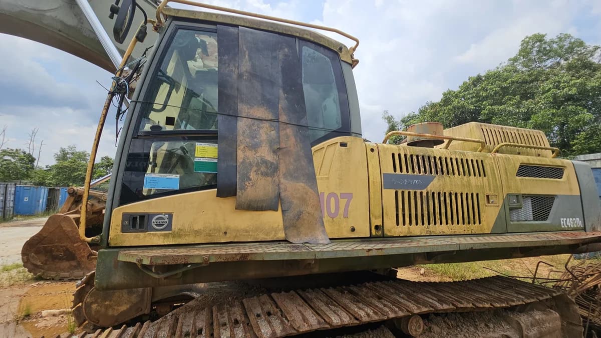 Volvo Excavator EC480DL EV107 | Used Heavy Equipment - Image 4