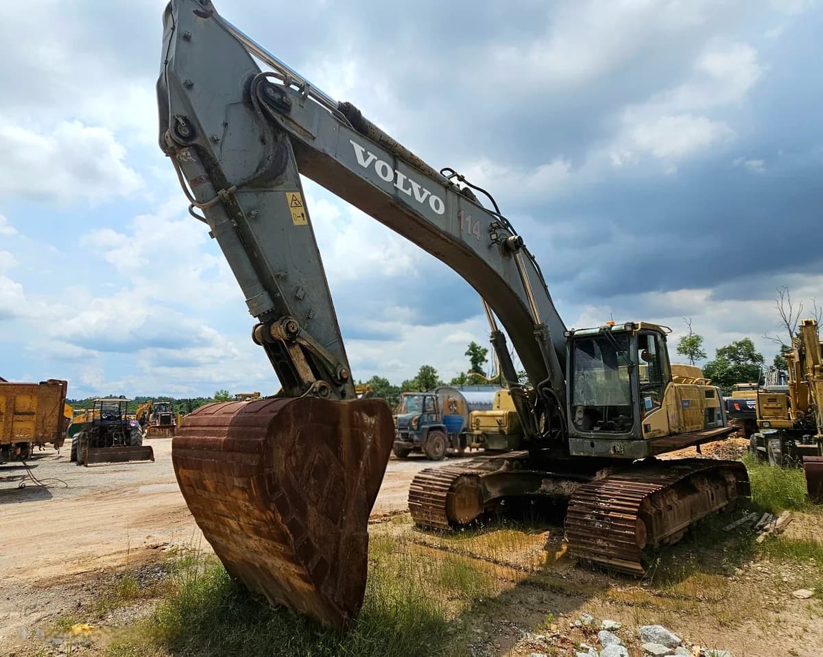 Volvo Excavator EC480DL EV114 | Used Heavy Equipment - Image 1