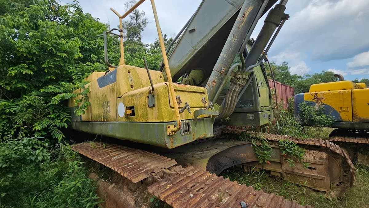 Volvo Excavator EC480DL EV115 | Heavy Duty Construction Equipment - Image 2
