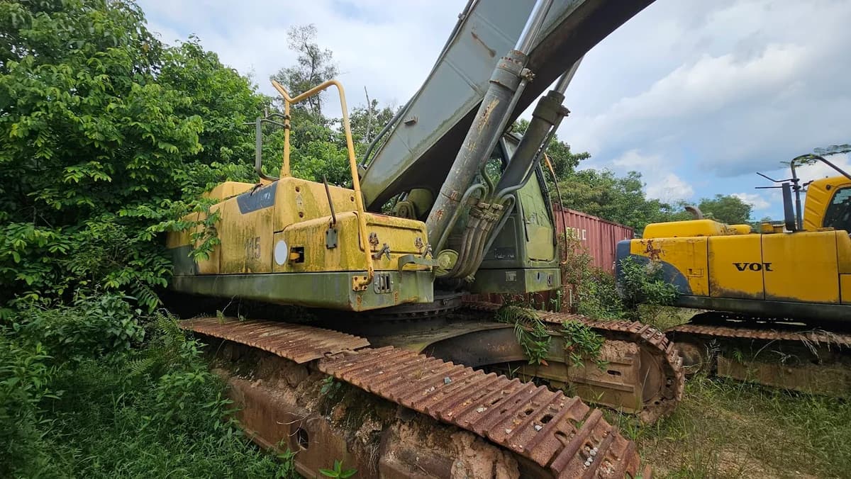 Volvo Excavator EC480DL EV115 | Heavy Duty Construction Equipment - Image 6