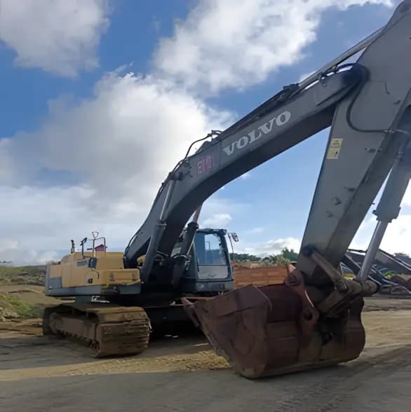 USED | Volvo EC480DL 2016 Excavator – High-Powered | EV131