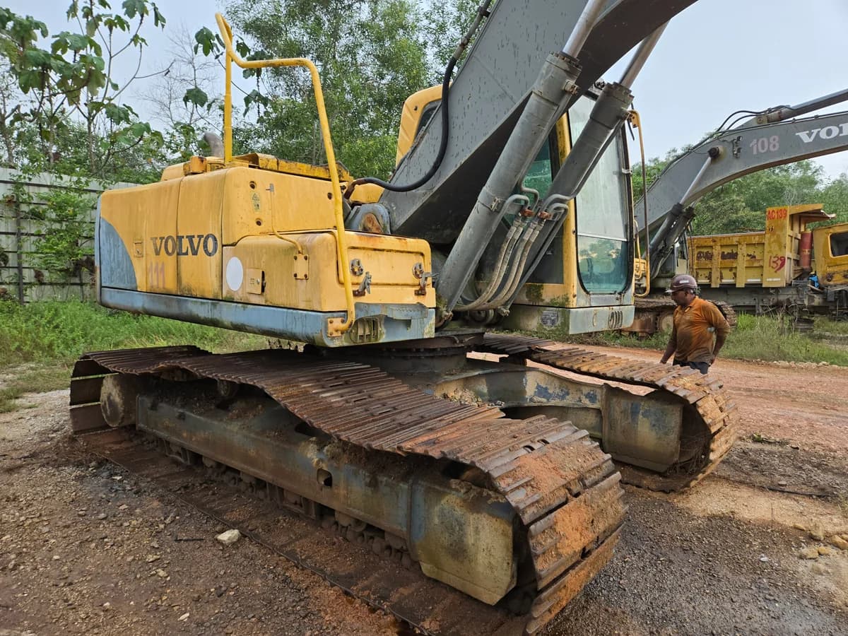 Volvo Excavator | EC210B | Used | 2013 | EV111 | 17052 Hours - Image 17