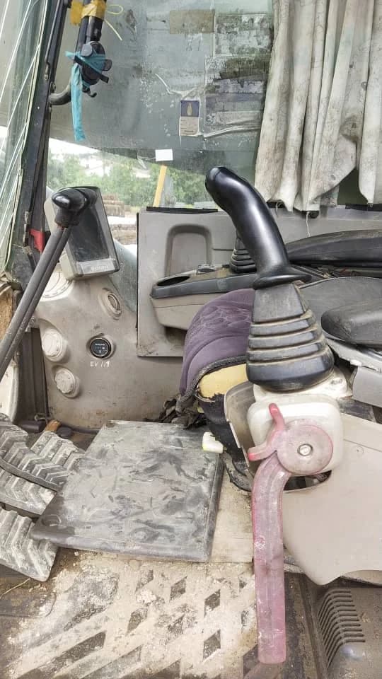 Volvo | Excavator | EC480DL | 2014 | Used | EV119 -- Under repairing shaft bucket cylinder - Image 8