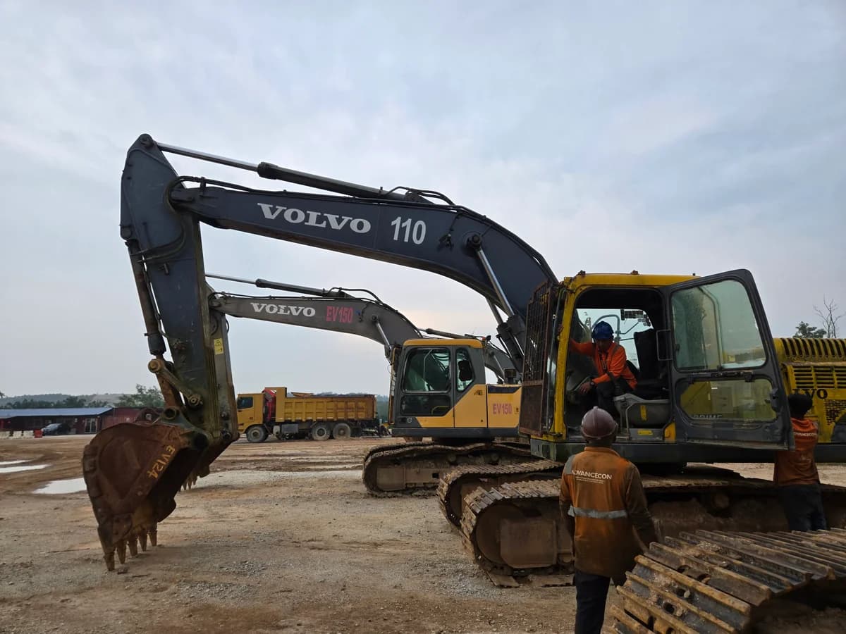 Volvo | Excavator | EC210B | Used | 2013 | EV110 - Image 15