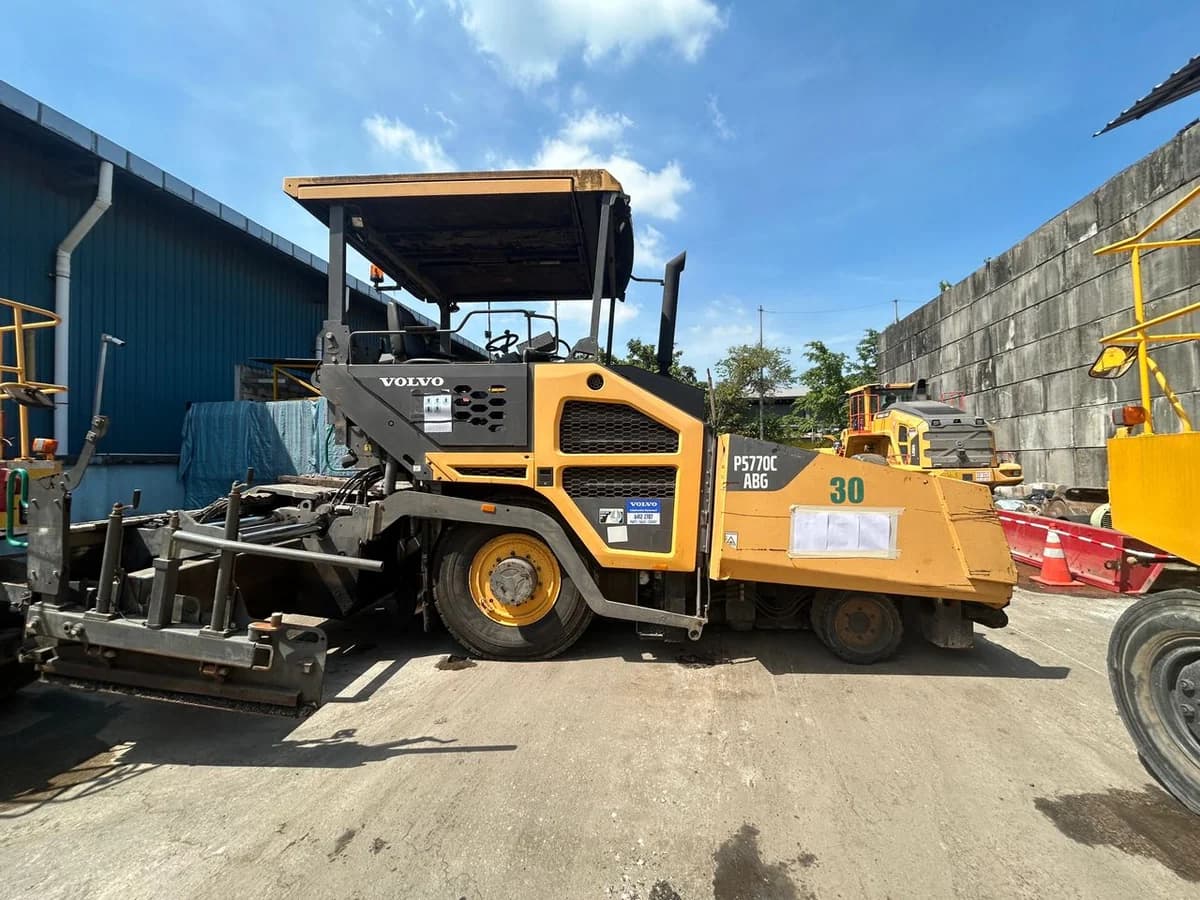 Volvo Asphalt Paver P5770C ABG | Road Paving Equipment - Image 3