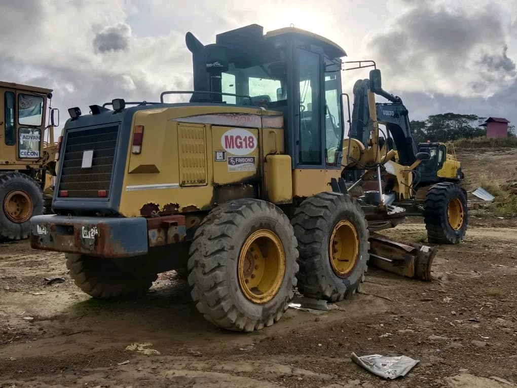 XCMG | Motor Grader | GR215 | 2017 | Used | MG18 - Image 1