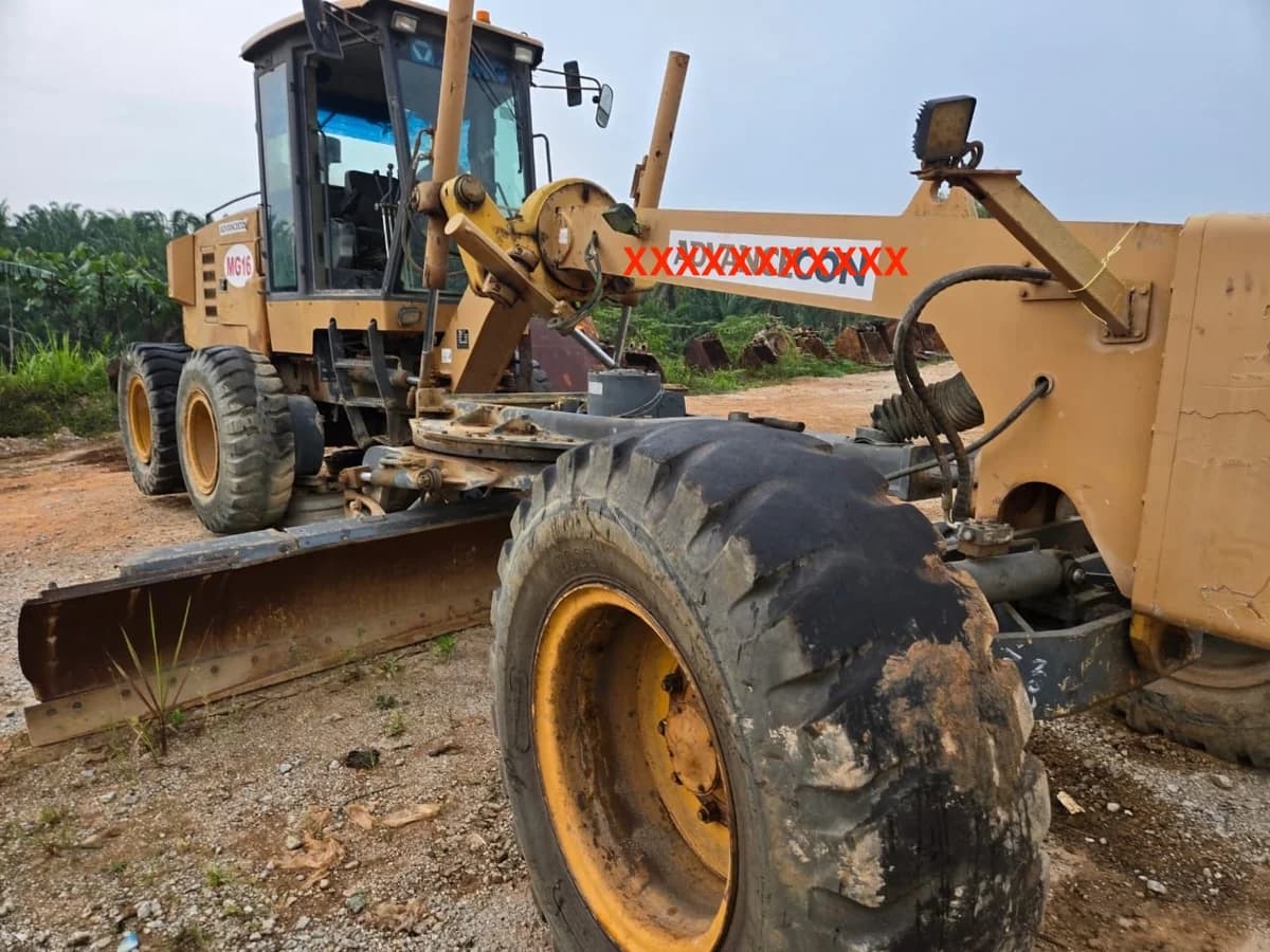 XCMG | Motor Grader | GR215 | 2017 | Used | MG16 - Cover Dented